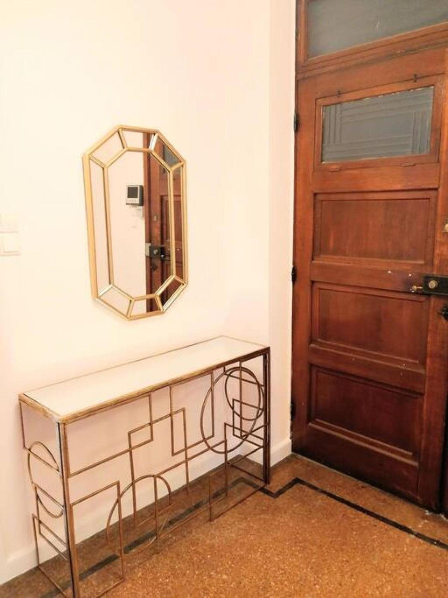 Elegant Apartment In Syntagma Square Athens Exterior photo